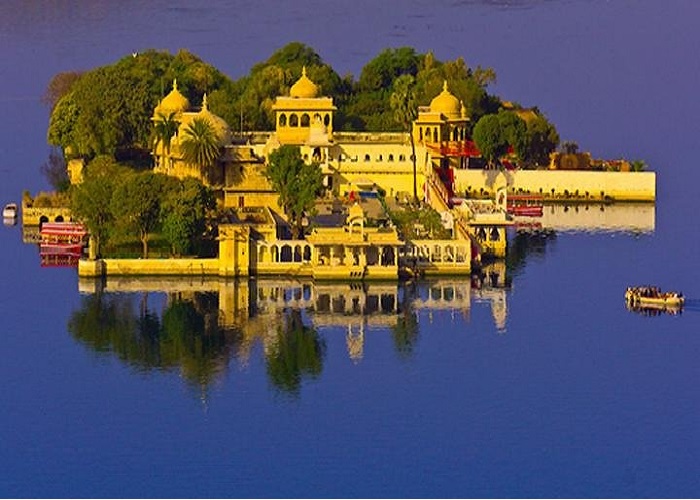 Golden Triangle Tour with Udaipur