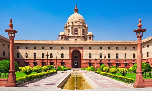 09:45 AM – Rashtrapati Bhavan (Drive Past)