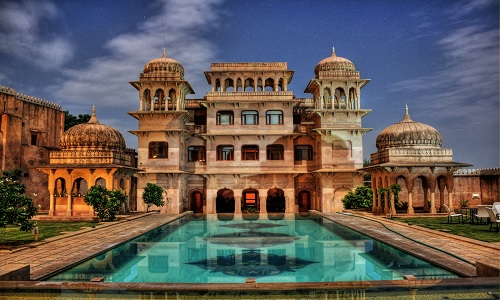 Day 2: Delhi to Mandawa (Approx. 260 km / 5–6 Hours)