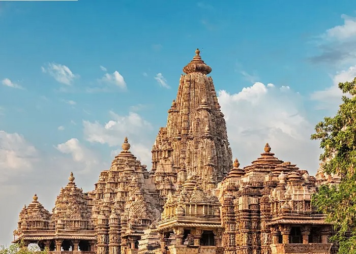 Golden Triangle Tour with Orchha Khajuraho Varanasi
